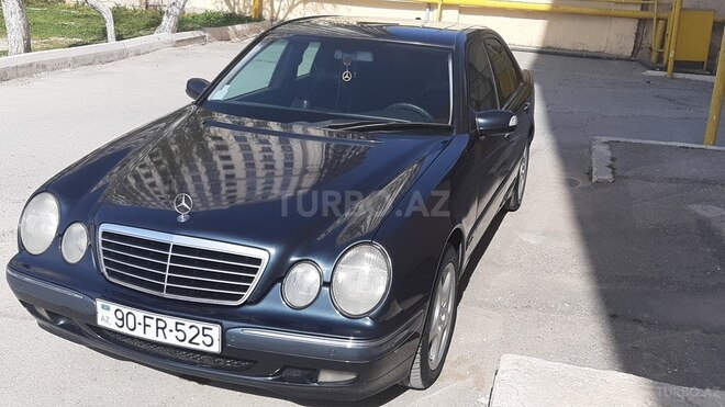 Mercedes E 240 2000, 270,000 km - 2.4 l - Bakı