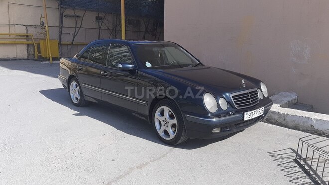 Mercedes E 240 2000, 270,000 km - 2.4 l - Bakı