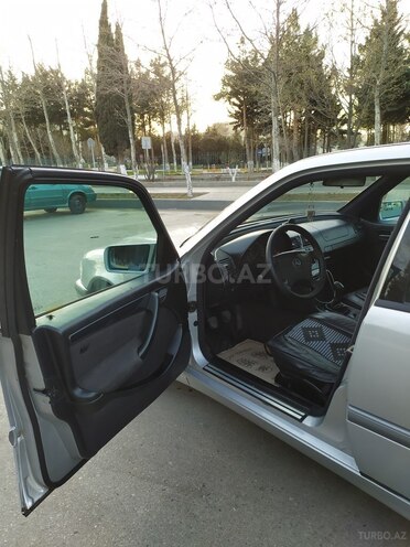 Mercedes C 220 1997, 494,000 km - 2.2 l - Bakı