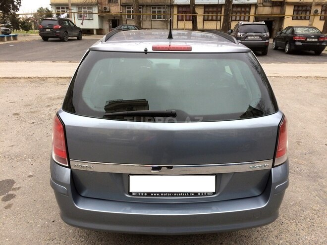 Opel Astra 2008, 211,000 km - 1.4 л - Bakı