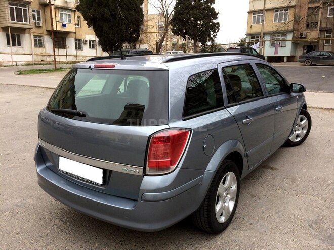 Opel Astra 2008, 211,000 km - 1.4 л - Bakı