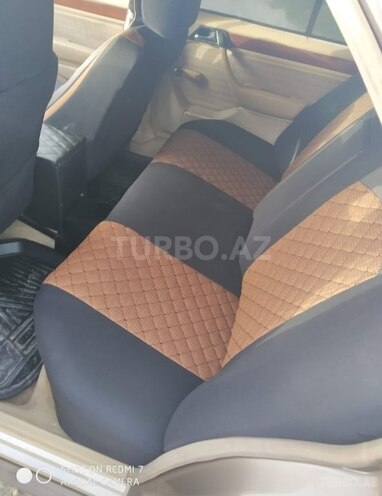 Mercedes E 260 1991, 211,321 km - 2.6 l - Bakı