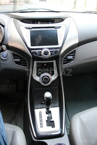 Hyundai Elantra 2011, 97,293 km - 1.8 l - Bakı