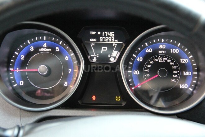 Hyundai Elantra 2011, 97,293 km - 1.8 l - Bakı
