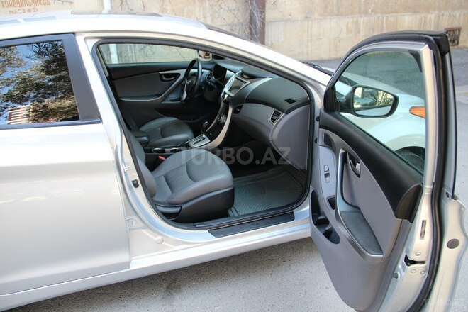 Hyundai Elantra 2011, 97,293 km - 1.8 l - Bakı