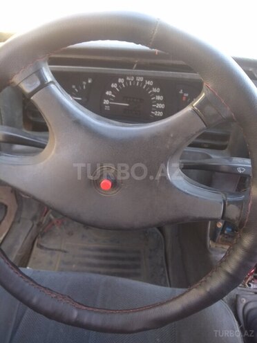 Opel Omega 1986, 230,356 km - 2.0 l - Siyəzən