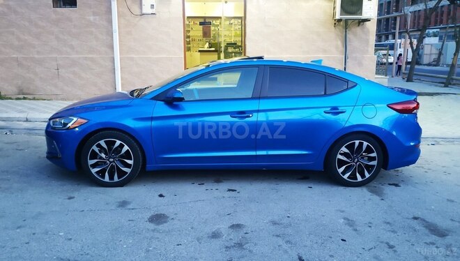 Hyundai Elantra 2016, 41,800 km - 2.0 l - Bakı