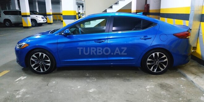 Hyundai Elantra 2016, 41,800 km - 2.0 l - Bakı