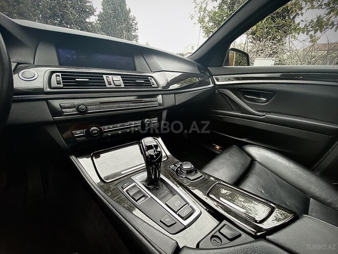 BMW 528 2014, 114,300 km - 2.0 л - Bakı
