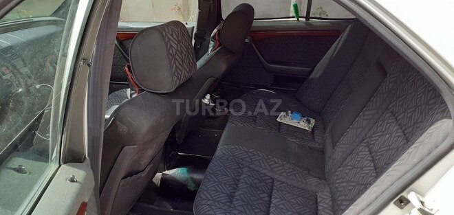 Mercedes C 180 1994, 290,000 km - 1.8 l - Bakı