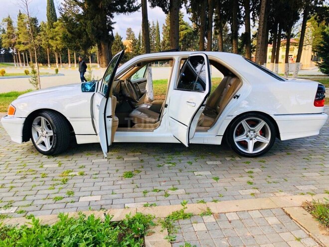 Mercedes C 230 1998, 172,886 km - 2.3 l - İmişli