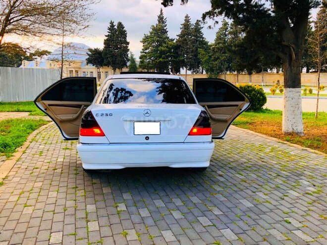 Mercedes C 230 1998, 172,886 km - 2.3 l - İmişli