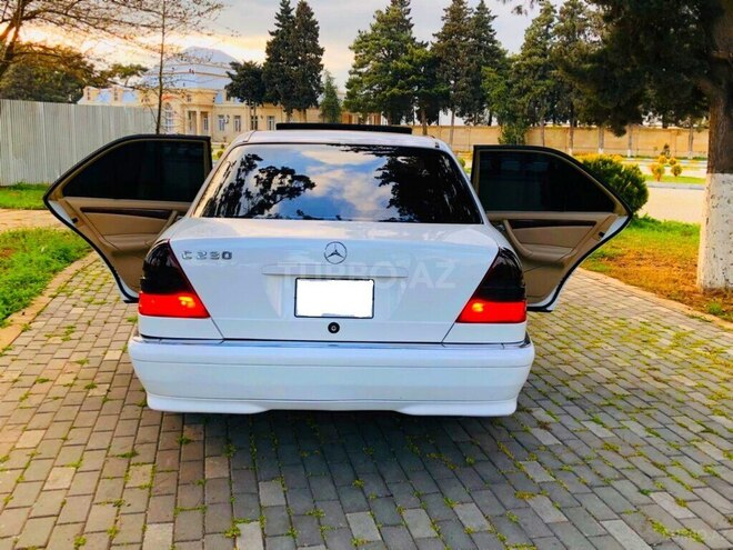 Mercedes C 230 1998, 172,886 km - 2.3 l - İmişli