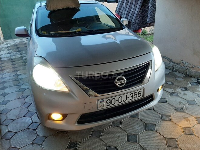 Nissan Sunny 2012, 243,000 km - 1.5 л - Bakı