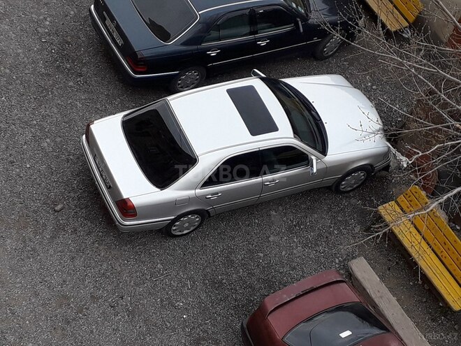 Mercedes C 180 1997, 420,000 km - 1.8 l - Sumqayıt