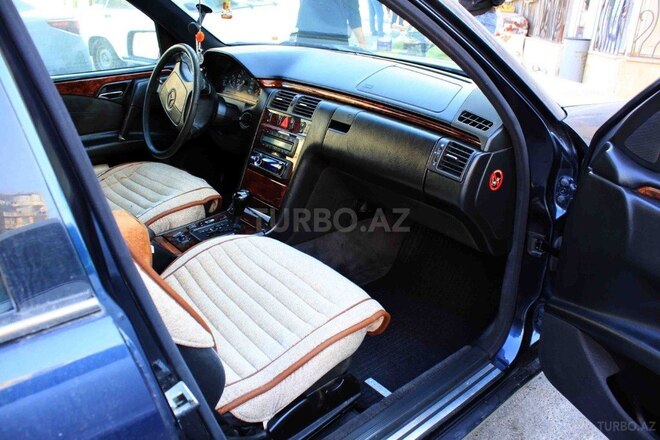 Mercedes E 240 1998, 382,600 km - 2.4 л - Bakı
