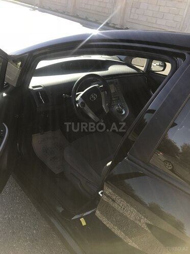 Toyota Prius 2013, 135,000 km - 1.8 l - Bakı