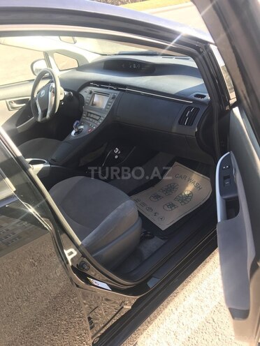 Toyota Prius 2013, 135,000 km - 1.8 l - Bakı