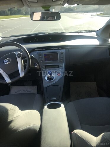 Toyota Prius 2013, 135,000 km - 1.8 l - Bakı