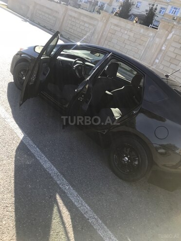 Toyota Prius 2013, 135,000 km - 1.8 l - Bakı