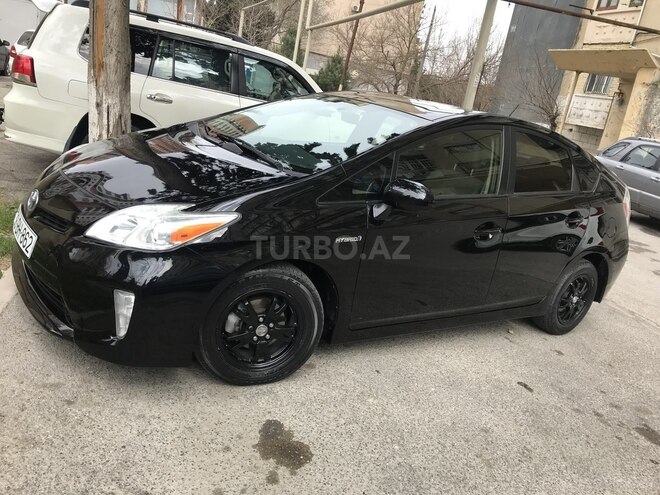 Toyota Prius 2013, 135,000 km - 1.8 l - Bakı