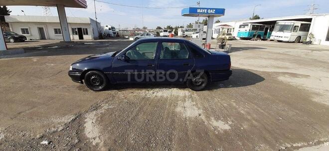 Opel Vectra 1996, 250,000 km - 1.6 l - Sumqayıt