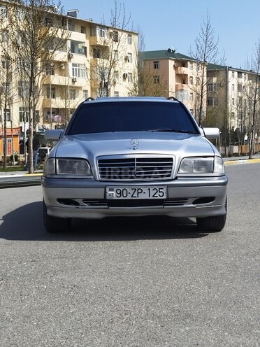 Mercedes C 220 1999, 260,000 km - 2.2 л - Xırdalan