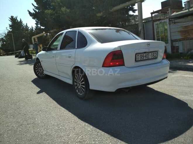 Opel Vectra 1999, 261,000 km - 1.8 l - Bakı