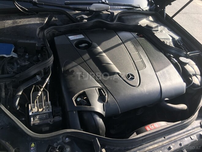 Mercedes E 220 2006, 194,000 km - 2.2 l - Bakı