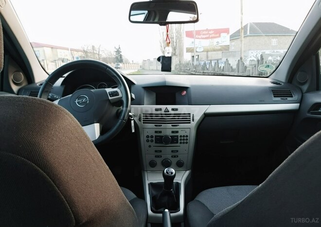 Opel Astra 2008, 258,000 km - 1.4 l - Lənkəran