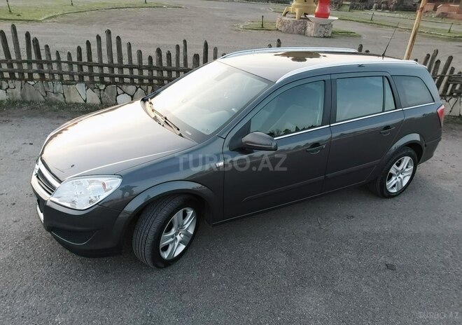 Opel Astra 2008, 258,000 km - 1.4 l - Lənkəran