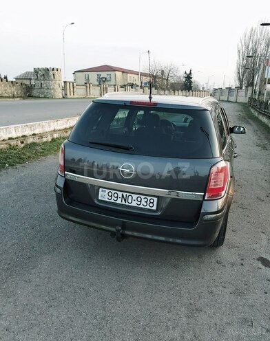 Opel Astra 2008, 258,000 km - 1.4 l - Lənkəran