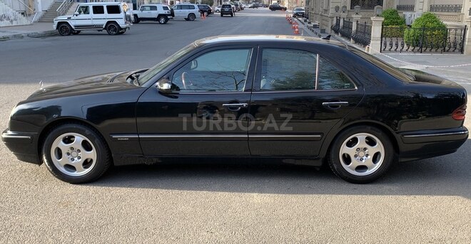 Mercedes E 270 2000, 341,000 km - 2.7 л - Bakı
