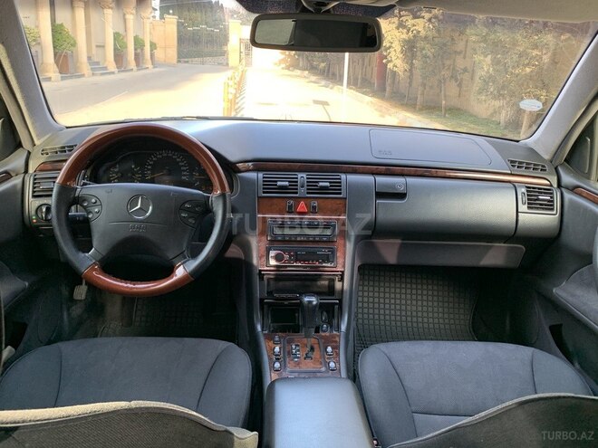Mercedes E 270 2000, 341,000 km - 2.7 л - Bakı