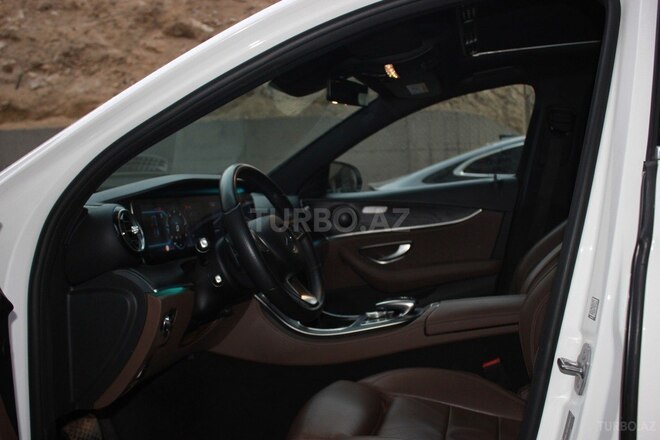 Mercedes E 220 2017, 115,000 km - 2.2 l - Bakı