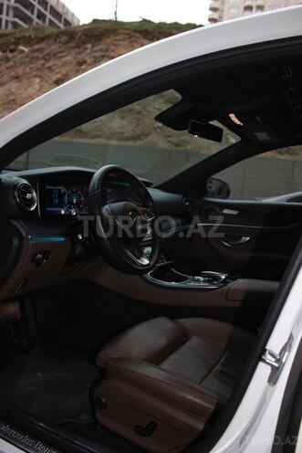 Mercedes E 220 2017, 115,000 km - 2.2 l - Bakı