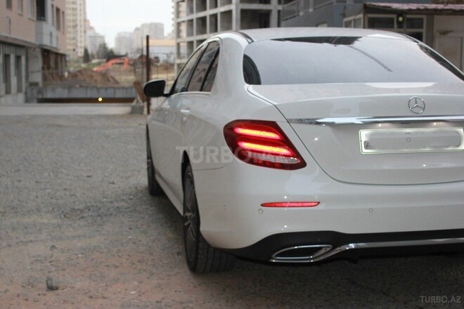 Mercedes E 220 2017, 115,000 km - 2.2 l - Bakı