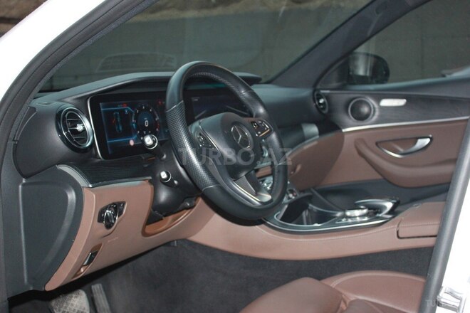 Mercedes E 220 2017, 115,000 km - 2.2 l - Bakı