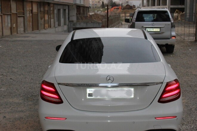 Mercedes E 220 2017, 115,000 km - 2.2 l - Bakı