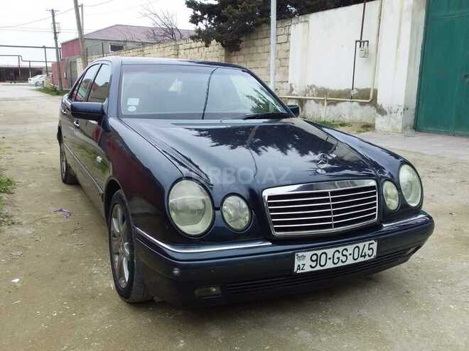 Mercedes E 200 1999, 273,000 km - 2.0 l - Bakı