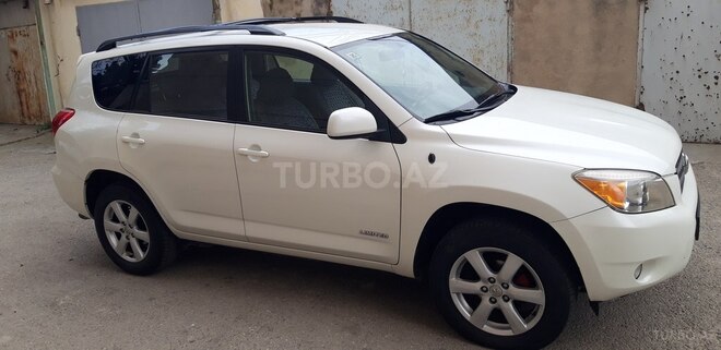 Toyota RAV4 2007, 110,000 km - 2.4 l - Bakı