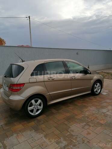 Mercedes B 170 2007, 68,000 km - 1.7 l - Bakı