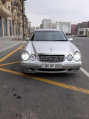 Mercedes E 240 2000, 221,174 km - 2.6 л - Bakı