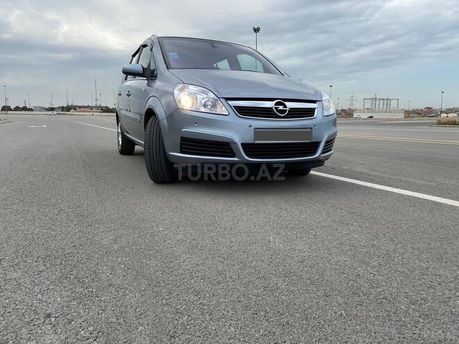 Opel Zafira 2005, 203,400 km - 2.2 l - Bakı