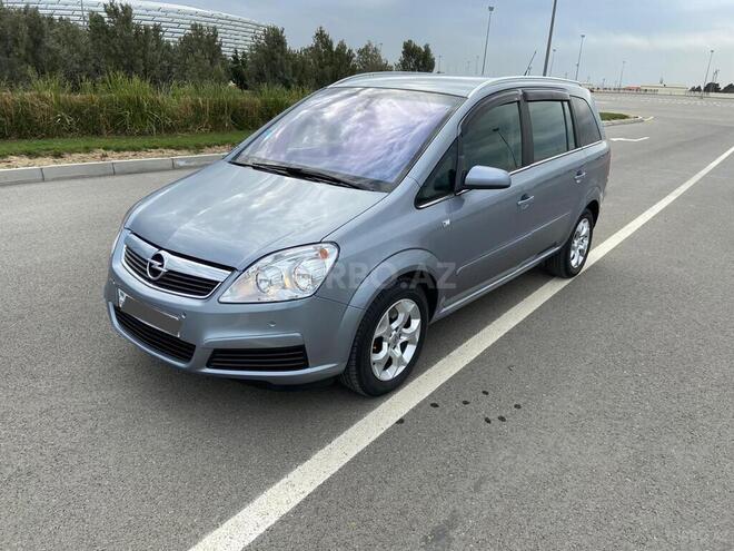 Opel Zafira 2005, 203,400 km - 2.2 l - Bakı