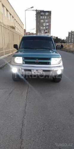 Mitsubishi Pajero io 1999, 380,000 km - 2.0 l - Bakı