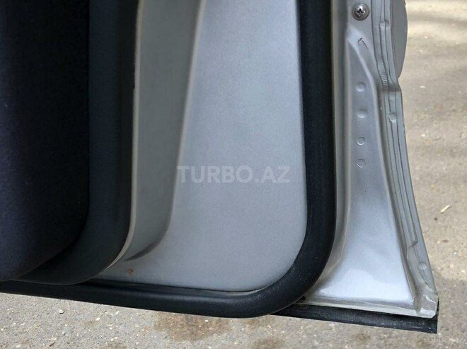 Mercedes E 320 2000, 181,000 km - 3.2 l - Bakı