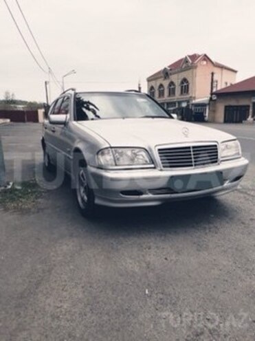 Mercedes C 240 1999, 285,000 km - 2.4 л - Zaqatala