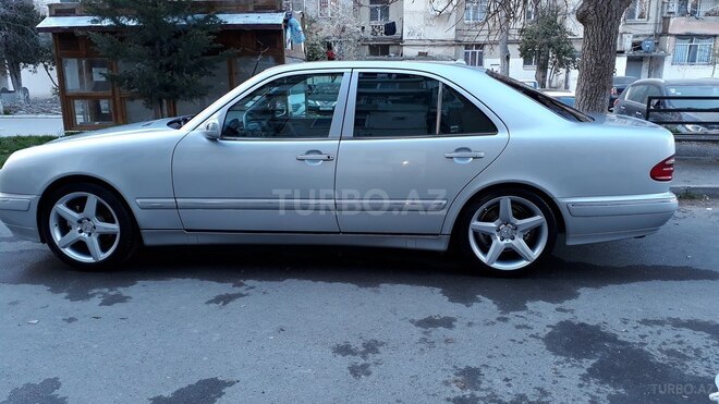Mercedes E 320 2000, 190,000 km - 3.2 l - Bakı