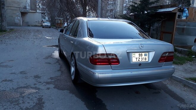 Mercedes E 320 2000, 190,000 km - 3.2 l - Bakı